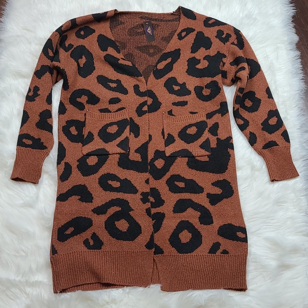 Leopard Print Sweater Cardigan Duster w/ Pockets - Picture 5 of 5